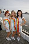 Rotterdam 17 december 2015 
Presentatie nieuwe cd K3. K3 in nieuwe samenstelling zijn  Hanne, Marthe en Klaasje meteen de studio in gedoken. Dit heeft geresulteerd in 10.000 luchtballonnen! Deze dubbel cd bevat Ã©Ã©n cd met gloednieuwe K3-nummers en een best of met de 12 grootste hits uit de K3-geschiedenis! 
Marthe De Pillecyn
Hanne Verbruggen
Klaasje Meijer