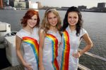 Rotterdam 17 december 2015 
Presentatie nieuwe cd K3. K3 in nieuwe samenstelling zijn  Hanne, Marthe en Klaasje meteen de studio in gedoken. Dit heeft geresulteerd in 10.000 luchtballonnen! Deze dubbel cd bevat Ã©Ã©n cd met gloednieuwe K3-nummers en een best of met de 12 grootste hits uit de K3-geschiedenis! 
Marthe De Pillecyn
Hanne Verbruggen
Klaasje Meijer