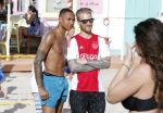 Curacao, 27 December 2015
Jean Paul Boetius (FC Basel) samen met Kenny Tete (Ajax), Terence Kongolo (Feyenoord), Rodney Kongolo (Manchester City) en Jody Lukoki (SC Cambuur) op het strand aan het voetballen