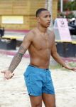 Curacao, 27 December 2015
Jean Paul Boetius (FC Basel) samen met Kenny Tete (Ajax), Terence Kongolo (Feyenoord), Rodney Kongolo (Manchester City) en Jody Lukoki (SC Cambuur) op het strand aan het voetballen