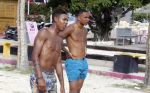 Curacao, 27 December 2015
Jean Paul Boetius (FC Basel) samen met Kenny Tete (Ajax), Terence Kongolo (Feyenoord), Rodney Kongolo (Manchester City) en Jody Lukoki (SC Cambuur) op het strand aan het voetballen