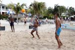 Curacao, 27 December 2015
Jean Paul Boetius (FC Basel) samen met Kenny Tete (Ajax), Terence Kongolo (Feyenoord), Rodney Kongolo (Manchester City) en Jody Lukoki (SC Cambuur) op het strand aan het voetballen