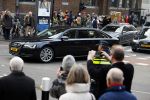 Amsterdam 2 december 2015
Koninklijke Familie bij uitreiking Prins Claus Prijs 2015 in het Koninklijk Paleis op de Dam. De Prins Claus Prijzen worden door het Prins Claus Fonds voor Cultuur en Ontwikkeling sinds 1997 jaarlijks toegekend aan kunstenaars, denkers en culturele organisaties. Aanwezig Koning Willem Alexander koningin Maxima Prins Constantijn Prinses Beatrix Prinses Laurentien en Prinses Mabel