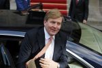 Amsterdam 2 december 2015
Koninklijke Familie bij uitreiking Prins Claus Prijs 2015 in het Koninklijk Paleis op de Dam. De Prins Claus Prijzen worden door het Prins Claus Fonds voor Cultuur en Ontwikkeling sinds 1997 jaarlijks toegekend aan kunstenaars, denkers en culturele organisaties. Aanwezig Koning Willem Alexander koningin Maxima Prins Constantijn Prinses Beatrix Prinses Laurentien en Prinses Mabel
