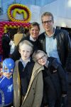 Amsterdam 9 decmber 2015
Premiere Mega Mindy met oa Jim Bakkum en Frou Souffriau in pathe arena.
Leo Alkemade met vrouw en kinderen