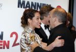 Amsterdam 14 december 2015
Premiere manneharten 2 in het nieuwe de la mar theater met als cast,
Barry Atsma Daan Schuurmans Jeroen Spitzenberger Fabian JansenMingus Dagelet Katja Herbers Hadewych Minis Jelka v Houten Liliana de Vries Maartje v d Wetering Barbara Sloesen Bo Maerten en Annick Boer.