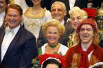 Scheveningen 13 december 2015
Premiere beauty and the beast met castleden oa Anouk Maas Freek Bartels Edwin Jonker Tony Neef Hugo Haenen en Loeki Knol.
Premiere vond plaats in het circustheater. Albert Verlinde is producent
