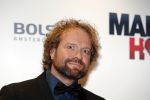 Amsterdam 14 december 2015
Premiere manneharten 2 in het nieuwe de la mar theater met als cast,
Barry Atsma Daan Schuurmans Jeroen Spitzenberger Fabian JansenMingus Dagelet Katja Herbers Hadewych Minis Jelka v Houten Liliana de Vries Maartje v d Wetering Barbara Sloesen Bo Maerten en Annick Boer. Marc de Cloe met gezin