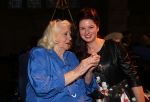 Tilburg, 27 December 2015
Laatste concert van Marie-Cecile Moerdijk hier samen op de foto met Simone v d Eertwegh