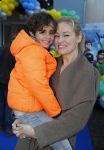 Amsterdam 10 januari 2016
Premiere race naar de maan in pathe arena.
Marit v Bohemen met zoon