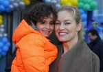 Amsterdam 10 januari 2016
Premiere race naar de maan in pathe arena.
Marit v Bohemen met zoon