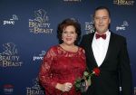 Scheveningen 13 december 2015
Premiere Beauty & the beast in het circustheater.
Marjolein Touw met partner
