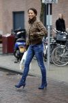 Amsterdam 11 december 2015
Maureen du toit doet boodschappen in amsterdam zuid.