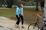 Amsterdam 7 december 2015
Mieke v d Weij hard aan het lopen in het vondelpark.