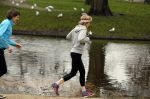 Amsterdam 7 december 2015
Mieke v d Weij hard aan het lopen in het vondelpark.