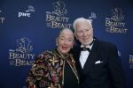 Scheveningen 13 december 2015
Premiere beauty and the beast met castleden oa Anouk Maas Freek Bartels Edwin Jonker Tony Neef Hugo Haenen en Loeki Knol.
Premiere vond plaats in het circustheater. Albert Verlinde is producent.
Paul v Gorcum met zijn vrouw Lenie