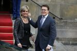 Amsterdam 2 december 2015
Koninklijke Familie bij uitreiking Prins Claus Prijs 2015 in het Koninklijk Paleis op de Dam. De Prins Claus Prijzen worden door het Prins Claus Fonds voor Cultuur en Ontwikkeling sinds 1997 jaarlijks toegekend aan kunstenaars, denkers en culturele organisaties. Aanwezig Koning Willem Alexander koningin Maxima Prins Constantijn Prinses Beatrix Prinses Laurentien en Prinses Mabel