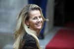 Amsterdam 2 december 2015
Koninklijke Familie bij uitreiking Prins Claus Prijs 2015 in het Koninklijk Paleis op de Dam. De Prins Claus Prijzen worden door het Prins Claus Fonds voor Cultuur en Ontwikkeling sinds 1997 jaarlijks toegekend aan kunstenaars, denkers en culturele organisaties. Aanwezig Koning Willem Alexander koningin Maxima Prins Constantijn Prinses Beatrix Prinses Laurentien en Prinses Mabel
