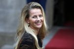 Amsterdam 2 december 2015
Koninklijke Familie bij uitreiking Prins Claus Prijs 2015 in het Koninklijk Paleis op de Dam. De Prins Claus Prijzen worden door het Prins Claus Fonds voor Cultuur en Ontwikkeling sinds 1997 jaarlijks toegekend aan kunstenaars, denkers en culturele organisaties. Aanwezig Koning Willem Alexander koningin Maxima Prins Constantijn Prinses Beatrix Prinses Laurentien en Prinses Mabel