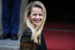 Amsterdam 2 december 2015
Koninklijke Familie bij uitreiking Prins Claus Prijs 2015 in het Koninklijk Paleis op de Dam. De Prins Claus Prijzen worden door het Prins Claus Fonds voor Cultuur en Ontwikkeling sinds 1997 jaarlijks toegekend aan kunstenaars, denkers en culturele organisaties. Aanwezig Koning Willem Alexander koningin Maxima Prins Constantijn Prinses Beatrix Prinses Laurentien en Prinses Mabel