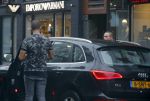 Amsterdam 11 januari 2016
Ron Link met (een) vriend op de pc hooftstraat.
