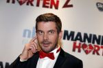 Amsterdam 14 december 2015
Premiere manneharten 2 in het nieuwe de la mar theater met als cast,
Barry Atsma Daan Schuurmans Jeroen Spitzenberger Fabian JansenMingus Dagelet Katja Herbers Hadewych Minis Jelka v Houten Liliana de Vries Maartje v d Wetering Barbara Sloesen Bo Maerten en Annick Boer. Ruben Nicolai met manager