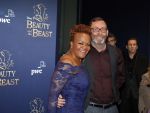 Scheveningen 13 december 2015
Premiere Beauty & the beast in het circustheater.
Ruth Jacott met ...