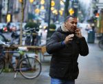 Amsterdam 4 januari 2016
 Ruud Gullit op de cornelis schuytstraat.