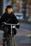 Amsterdam 9 december 2015
Saar Koningsbergen op de fiets.