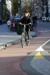 Amsterdam 9 december 2015
Saar Koningsbergen op de fiets.