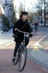 Amsterdam 9 december 2015
Saar Koningsbergen op de fiets.