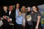 Hoorn 15 december 2015
Boek presentatie Sonja Bakker . Al har kinderen en man Jan Reus zijn aanwezig.