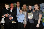 Hoorn 15 december 2015
Boek presentatie Sonja Bakker . Al har kinderen en man Jan Reus zijn aanwezig.