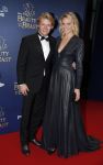 Scheveningen 13 december 2015
Premiere Beauty & the beast in het circustheater.
Thomas Berge met vriendin Myrthe Milius