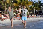 Curacao 31 december 2015
Thomas Berge met Myrthe Milius en hun zoon Jack op Curacao.