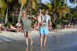 Curacao 31 december 2015
Thomas Berge met Myrthe Milius en hun zoon Jack op Curacao.