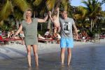 Curacao 31 december 2015
Thomas Berge met Myrthe Milius en hun zoon Jack op Curacao.