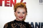 Amsterdam 14 december 2015
Premiere manneharten 2 in het nieuwe de la mar theater met als cast,
Barry Atsma Daan Schuurmans Jeroen Spitzenberger Fabian JansenMingus Dagelet Katja Herbers Hadewych Minis Jelka v Houten Liliana de Vries Maartje v d Wetering Barbara Sloesen Bo Maerten en Annick Boer. Lennart Timmerman met Vajen v d Bosch