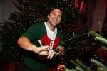 Hilversum 7 december 2015
Event Sky radio met kerstboom. De olgende bn ers doe mee.
 Xander de BuisonjÃ© & Sharon Doorson (dance4life), Barry Atsma (Diabetes Fonds) & Do (Stichting DON), Mari van de Ven & Dyanne Beekman (Hartstichting), Beau Schneider & Ruud Feltkamp (KWF Kankerbestrijding), Roel van Velzen & Roos MoggrÃ© (MasterPeace), Anouk Smulders & ManuÃ«la Kemp (Ruby and Rose), Ellen ten Damme & Henk Schiffmacher (Stichting Vluchteling), Bartho Braat & Lone van Roosendaal (Trombosestichting) en Danny de Munk & Vivian Reijs (Voedselbanken Nederland).
Vakjury
De vakjury bestaat dit jaar uit voorzitter Nance Coolen (presentatrice en winnares van CTFC 2014), Fred van Leer (kledingstylist en presentator) en Pascal Koeleman (ondernemer en jurylid van SBS 6' Hollands Beste Bloemstylis