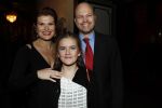 Amsterdam 22 december 2016
Premiere wereld kerstcircus in Carre. Anouk v Nes met vriend en zijn dochter