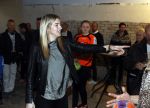 Beverwijk 24 december 2016
Estavana Polman en Rafael v d Vaart overhandigen Charles Ruijgrok een cheque van 2500 euro voor het zeldzame ziekten fonds . Event vond plaats in de winkel van de moeder van rafael Lolita .