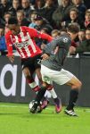 Eindhoven, 1 November 2016
4e wedstrijd voorronde Champions Leaugue seizoen 2016/2017
PSV-Bayern Munchen, eindstand 1-2
Joshua Brenet in duel met Philipp Lahm