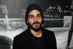 Amsterdam 20 december 2016 
Premiere Watskeburt in de meervaart. Kay nambiaar