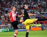 Eindhoven, 13 September 2016
PSV-Atletico Madrid, eindstand 0-1 
Eerste wedstrijd voorronde CL Seizoen 2016-2017
Luuk de Jong en Diego Godin in duel