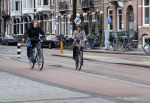 Amsterdam 24 december 2016 
Nada v Nie met Frank Bakker waar ze vorige week mee getrouwd is.