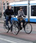 Amsterdam 24 december 2016 
Nada v Nie met Frank Bakker waar ze vorige week mee getrouwd is.