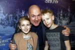 Amsterdam 24 december 2017
RTL kerst show in het ziggo dome. Andre Kuipers met kinderen