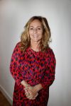 Amsterdam 16 oktober 2017
Boekpresentatie Marjolein Hurkmans . Angela Groothuizen ontvangt het eerste exemplaar.