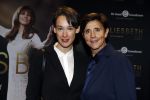 Amsterdam 2 oktober 2017
Premiere Liesbeth List de musical in Carre. Anne v Veen met partner