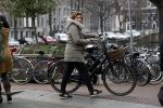 Amsterdam 19 december 2017
Astrid Joosten doet kerst inkopen.